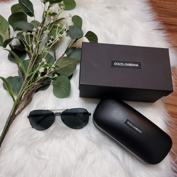 NWT Dolce & Gabbana Riveted Aviator Sunglasses - Picture 9 of 10